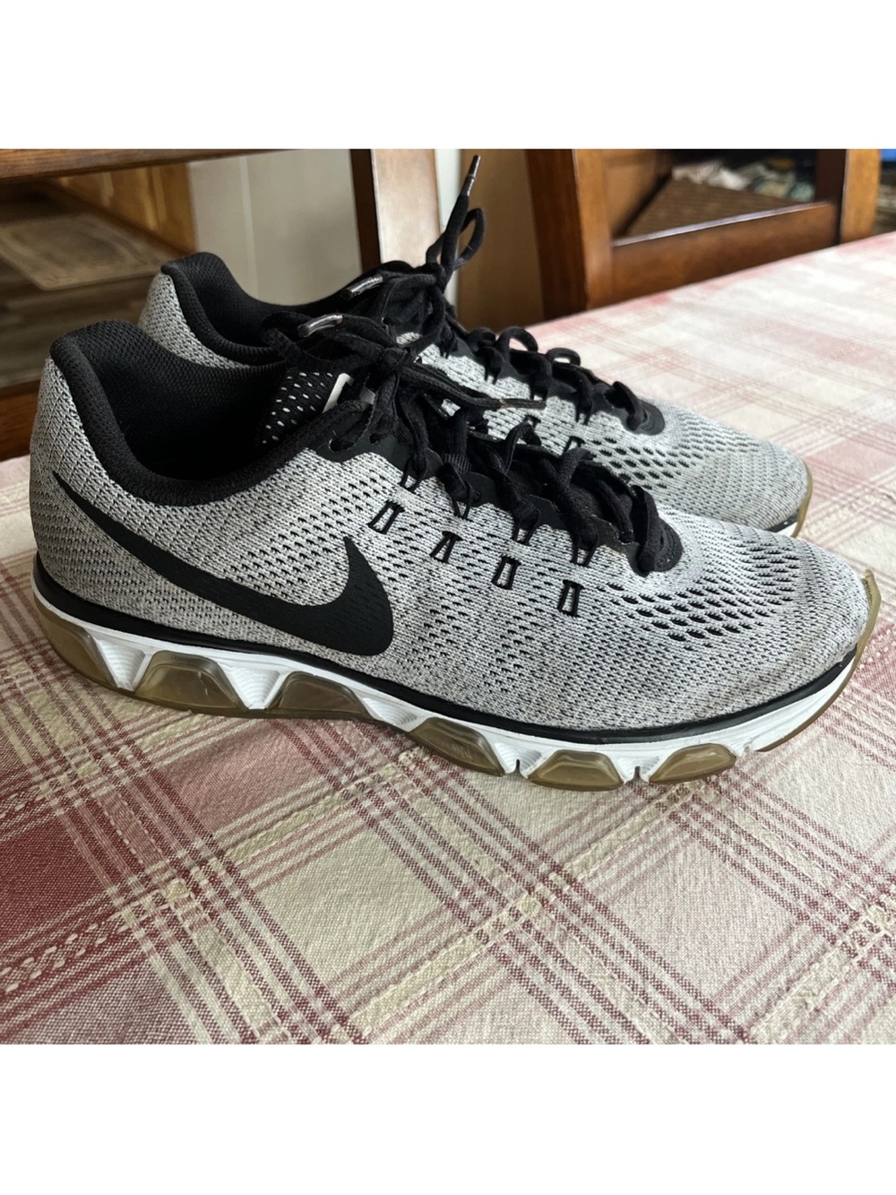 Women's NIKE Air Max Tailwind 8 Running Lace Up Shoes Sz 10 (805942-101) Grey